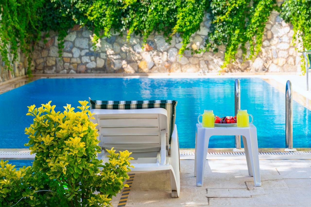 Kabasakal Otel Çeşme Eksteriør billede